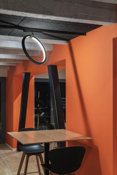 3~ ONE 40 TRACK DALI, 3 Phasen System Leuchte schwarz 4000 K