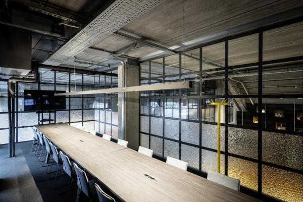 GRAZIA 60, 3 m schwarz