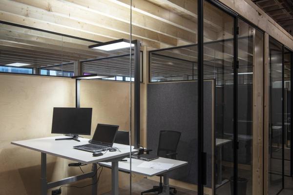 WORKLIGHT, Tischleuchte schwarz 79 W 4000 K 80°