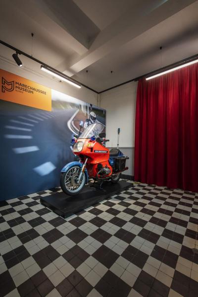 SIGHT TRACK, 3 Phasen Spot schwarz CCT