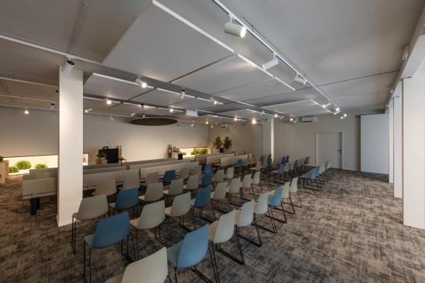 NUMINOS® XL 3Ph., PHASE, 3~ Spot, zylindrisch, 3000 K, 28 Watt, Phasenabschnitt, 36°, matt weiß / matt schwarz