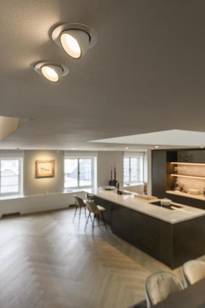 NUMINOS GIMBLE XS, Deckeneinbauleuchte weiß 2700 K 40°