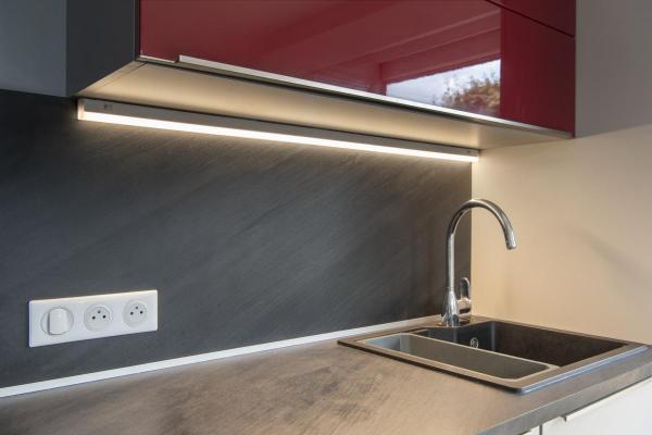 BATTEN 120, Lichtbalken weiß 18 W CCT Switch 3000/4000 K