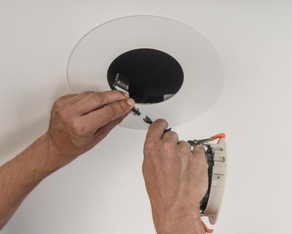 Numinos® M Reduzierring, rund 240/120 mm weiß