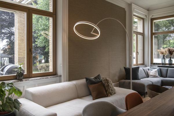 ONE BOW FL, Stehleuchte weiß 20 W 1200/1200 lm 2700/3000 K CRI 90 140°