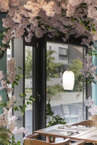 PANTILO OVAL PD, E27 Pendelleuchte, weiß/chrom