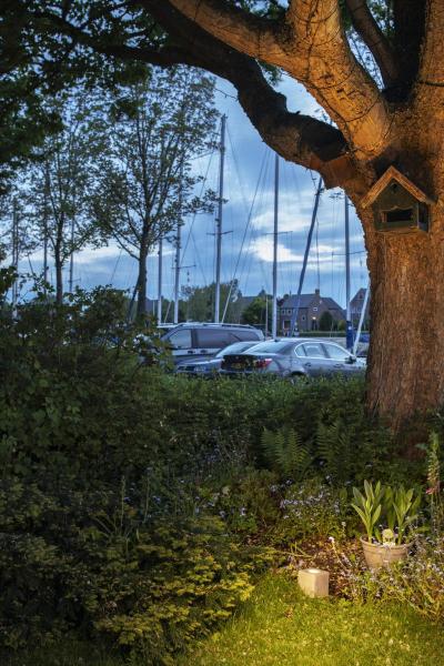 CONCRETO FL, Stehleuchte eckig GU10 grau 10 W