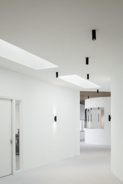 ASTO TUBE, Wandaufbauleuchte, zylindrisch, max. 2x10 W, schwarz