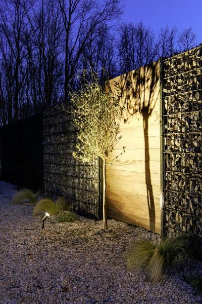 SYNA PLANT, Erdspießleuchte 3000 K IP65 36° 540 lm