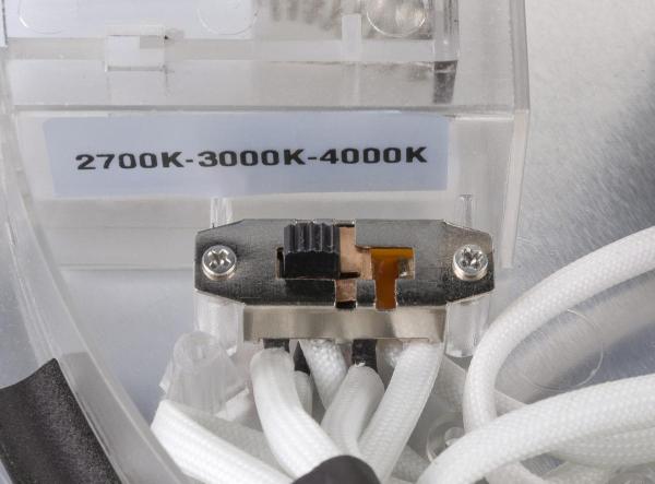 MEDO® 30, Wand- und Deckenaufbauleuchte, rund, 2700/3000/4000 K, 12 W, Phasenabschnitt, 110°, weiß