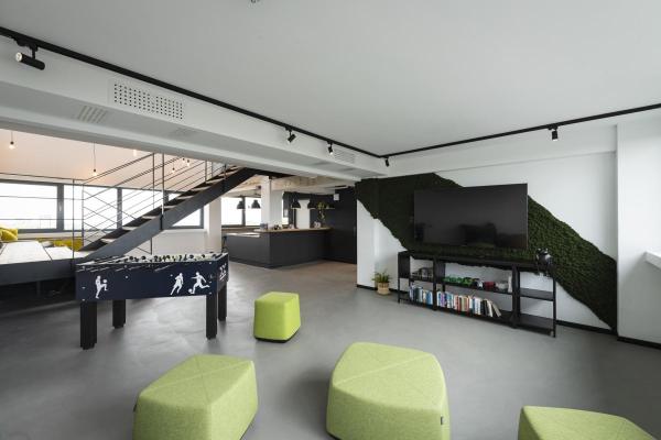 NOBLO® SPOT, 3~ Spot, rund, 2000-3000 K, 8.4 W, Dim-to-Warm, Phasenabschnitt, 36°, schwarz