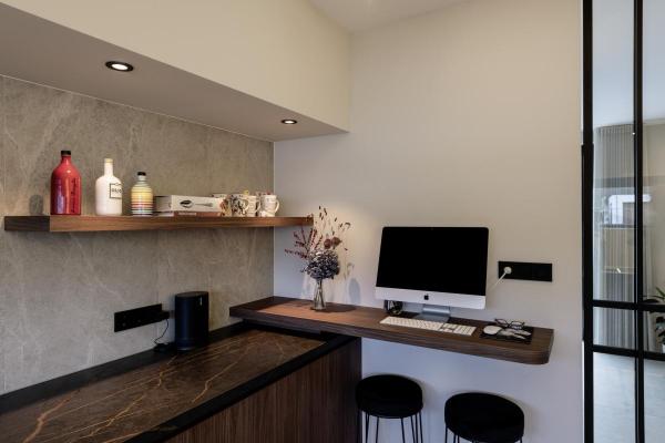 NEW TRIA® 68, Deckeneinbauleuchte, 3000 K, 38°, IP 20, rund, schwarz