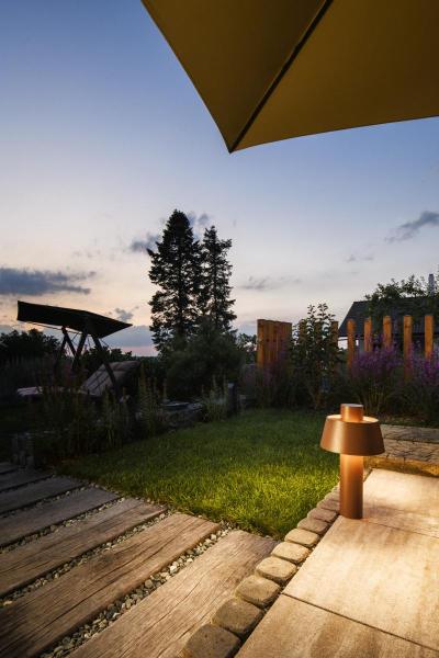 PHOTONI 45, Stehleuchte, E27, 13 W, rost