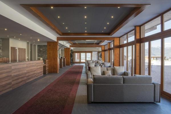 NEW TRIA® 75 XL, Deckeneinbauring, L: 11 B: 11 H: 2.6 cm, aluminium