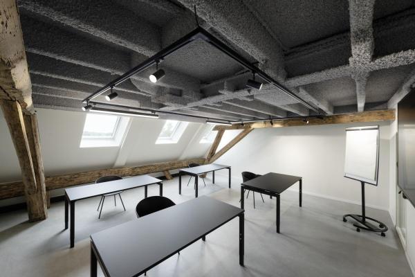 NOBLO® SPOT, 3~ Spot, rund, 4000 K, 6 W, Phasenabschnitt, 32°, schwarz