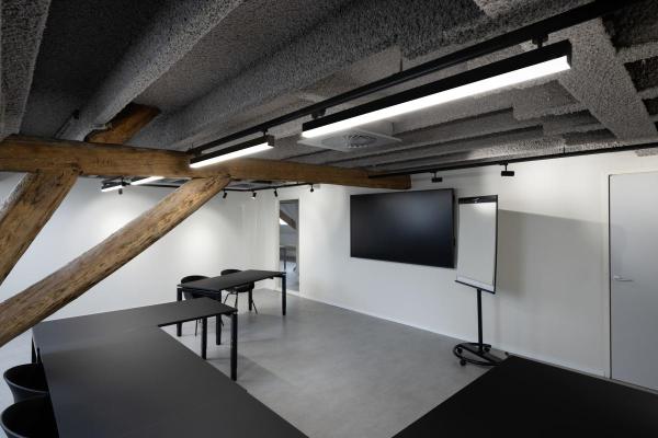 NOBLO® SPOT, 3~ Spot, rund, 4000 K, 6 W, Phasenabschnitt, 32°, schwarz