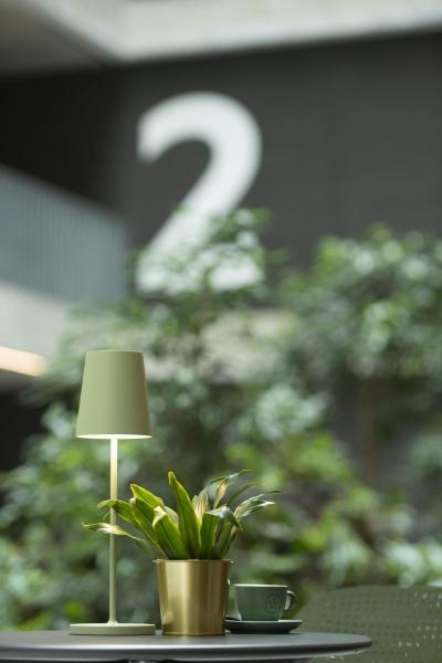 VINOLINA TWO, Tischleuchte, Akku, IP65, 2200/2700/3000 K, TOUCH, grün