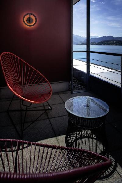 Q-RING, Wandleuchte, Sensor, 3000 K, IP54, schwarz