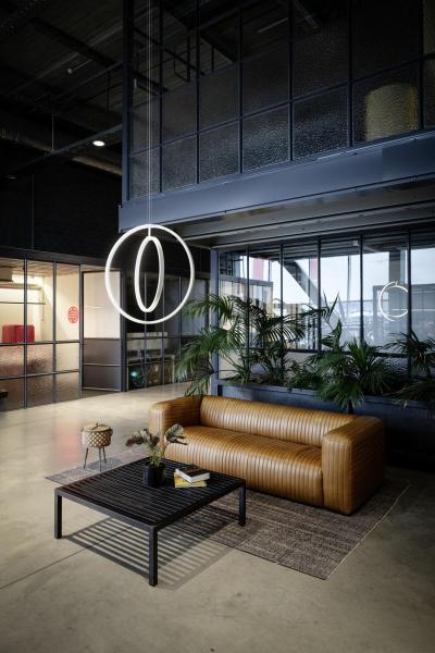 ONE VERTICAL PD, Pendelleuchte, 180 cm, 2700/3000 K, PHASE, weiß