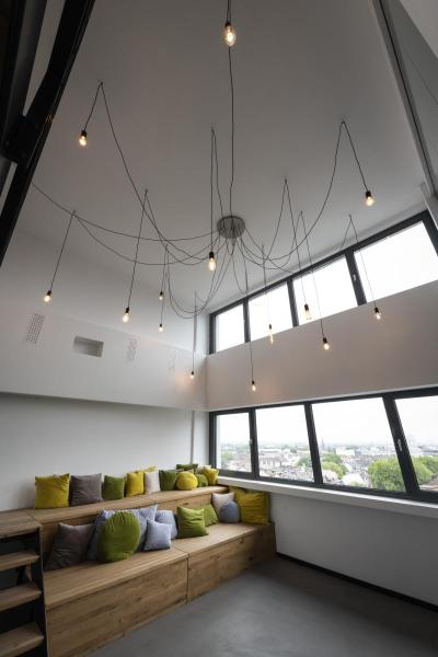 LED Tube Soft Spiral, LED-Leuchtmittel, E27, PHASE, 6 W, 2200 K