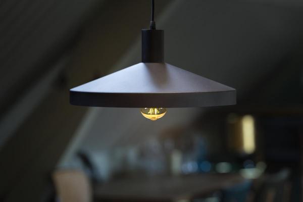 LED Globe 125 2x slanting Soft Curve, LED-Leuchtmittel, smokey, E27, PHASE, 6 W, 1900 K