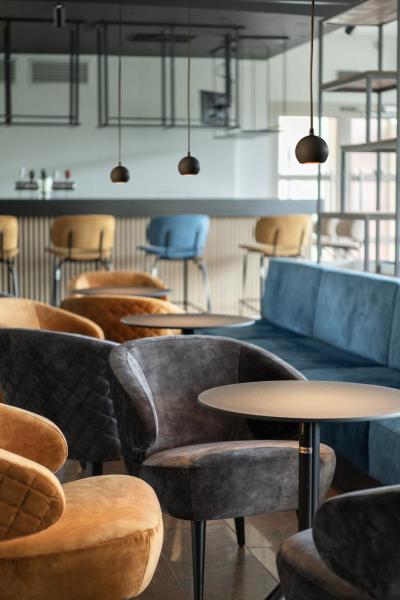 LIGHT EYE® 90, 1~ Pendelleuchte, GU10, Pendellänge 150 cm, 1x max. 6 W, matt schwarz