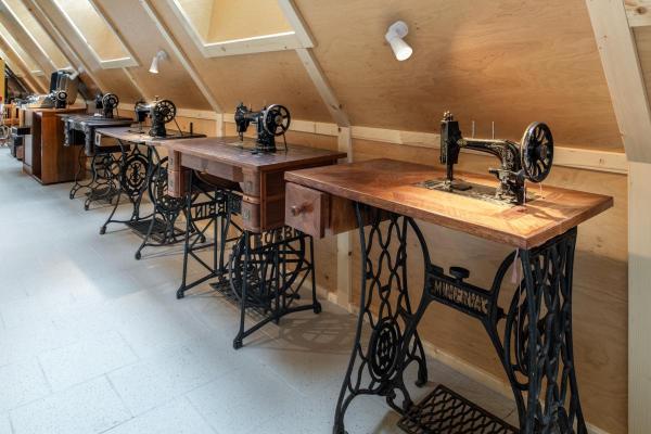 PURI 2.0 Dome, Wand- und Deckenaufbauleuchte, 1x max. 6 W GU10, weiß