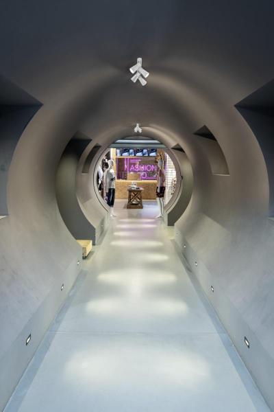 PURI 2.0 Dome, Wand- und Deckenaufbauleuchte, long, 4 x max. 6 W GU10, weiß