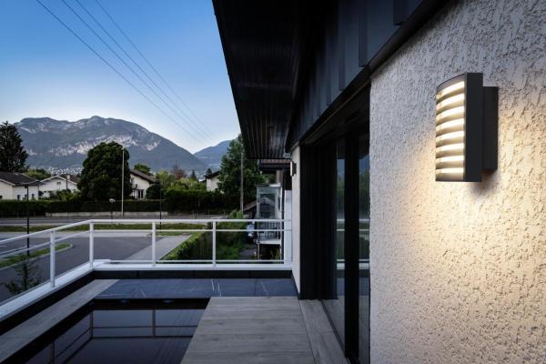 RASTERLYS WL, Wandaufbauleuchte, rechteckig, 2700/3000 K, 14 W, PHASE, 70°, anthrazit