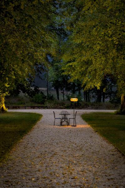 ADEGAN, Outdoor Stehleuchte, Solar, 2200 K, IP65, braun