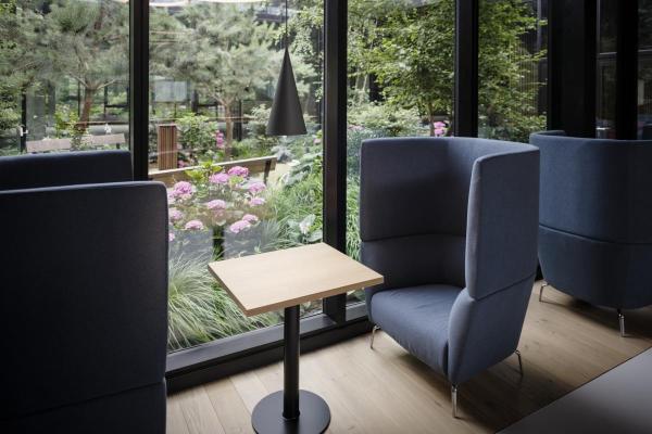 MAGICO 20, Pendelleuchte, E27, Pendellänge 180 cm, 1x max. 10 W, matt schwarz / gold