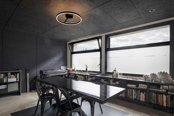 ONE, Wand- und Deckenaufbauleuchte, rund, 2700/3000 K, 23 W, DALI, Touch, 130°, schwarz