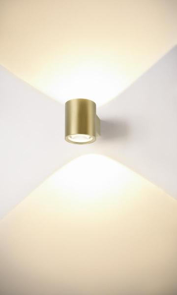 OCULUS, Wandaufbauleuchte, rund, 2000-3000 K, 15 W, Dim-to-Warm, PHASE, 100°, messing