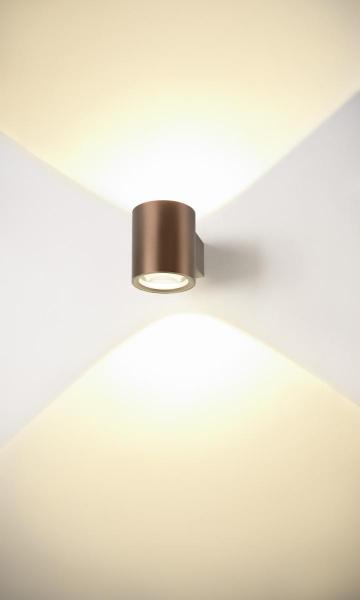 OCULUS, Wandaufbauleuchte, rund, 2000-3000 K, 15 W, Dim-to-Warm, PHASE, 100°, dunkel kupfer