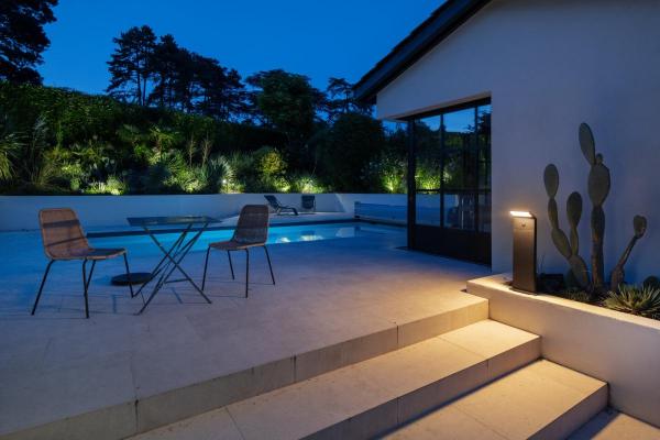 ORDI II, POLE 70, SENSOR, Outdoor Stehleuchte, eckig, 2200/3000 K, IP54, schwarz