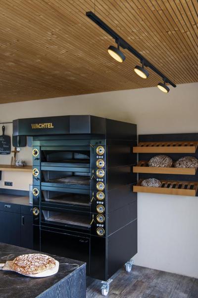 GRIP! FLAT, 48V Spot, DALI, rund, 2700/3000 K, 14.5 W, schwarz / gold