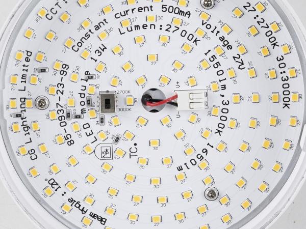 GRIP! FLAT, 48V Pendelleuchte, DALI, Pendellänge 200 cm, 2700/3000 K, weiß / schwarz