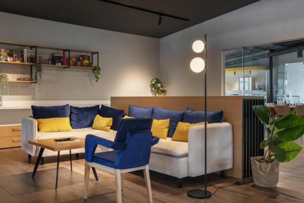 SUN FL, G9, Stehleuchte, rund, 1 x max. 5 W, IP20, schwarz