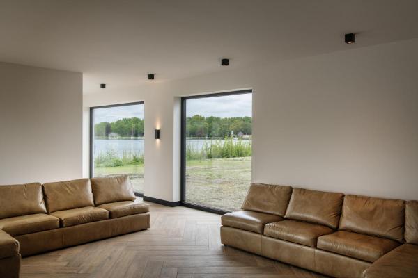 TRILEDO, Deckenleuchte, LED, 3000 K, eckig, schwarz matt, 38°, 6,2 W, inkl. Treiber