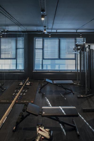 SPOT 79, Wand- und Deckenleuchte, QPAR51, rund, schwarz, 230V, max. 50 W