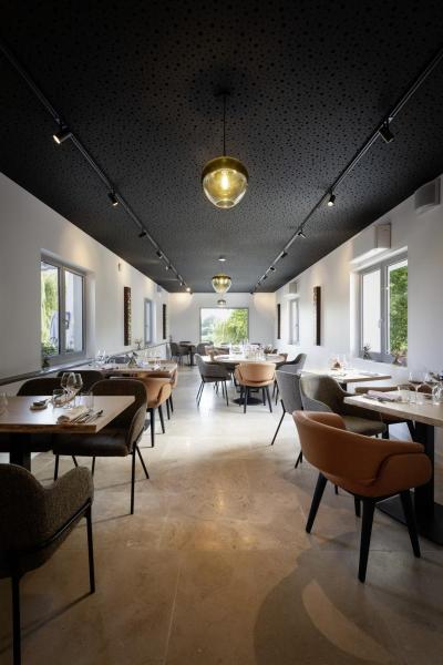 DECKENROSETTE FITU, 1er Rosette, rund, schwarz, inkl. Zugentlastung