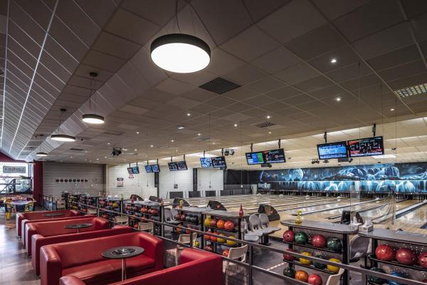 MEDO 90, Deckenleuchte, LED, 3000 K, rund, schwarz, Ø 90 cm, zur Pendelleuchte umrüstbar, 120 W