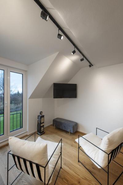 BIMA, Spot für Hochvolt-Stromschiene 1Phasen, einflammig, QPAR51, schwarz matt, max. 50 W, inkl. 1Phasen-Adapter