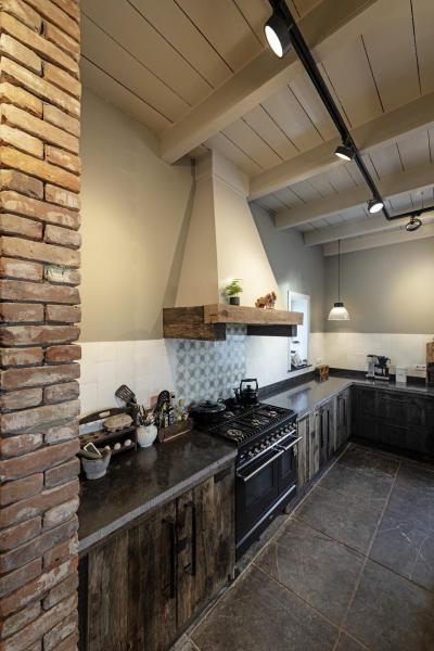 KALU TRACK, Spot für Hochvolt-Stromschiene 1Phasen, QPAR111, schwarz matt, inkl. 1Phasen-Adapter