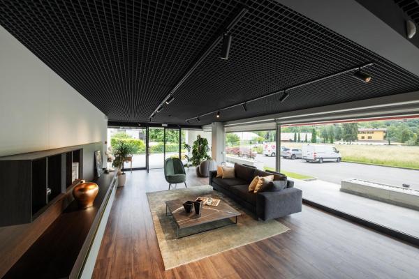 HELIA 50 TRACK, Strahler für 1Phasen Hochvolt-Stromschiene, LED, 3000 K, schwarz, 35°, inkl. 1 Phasen-Adapter