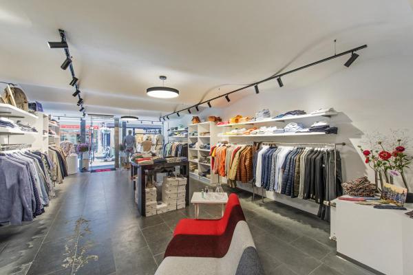 HELIA 50 TRACK, Strahler für 1Phasen Hochvolt-Stromschiene, LED, 3000 K, schwarz, 35°, inkl. 1 Phasen-Adapter