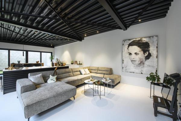 ENOLA B, Pendelleuchte für Hochvolt-Stromschiene 1Phasen, QPAR51, schwarz, max. 50 W, inkl. 1Phasen-Adapter schwarz