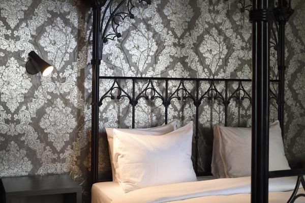 PHELIA, Wandleuchte, QPAR51, schwarz, max. 35 W, inkl. Schalter