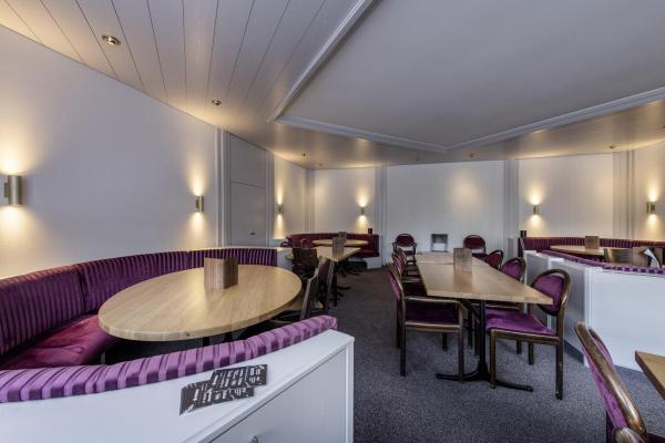 ENOLA B, Wandleuchte, QPAR51, rund, up/down, messing, max. 50 W, inkl. Zierring messing