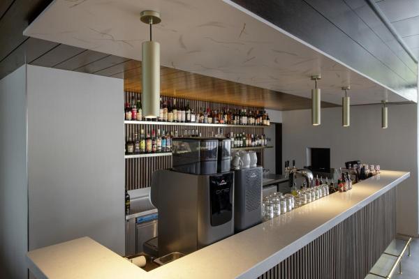 ENOLA B, Pendelleuchte, QPAR51, messing, max. 50 W